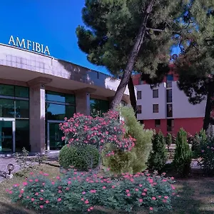 3* Hotel Amfibia Complex