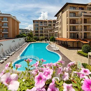 2* Hotel de apartamente Tourist Complex Rose Village